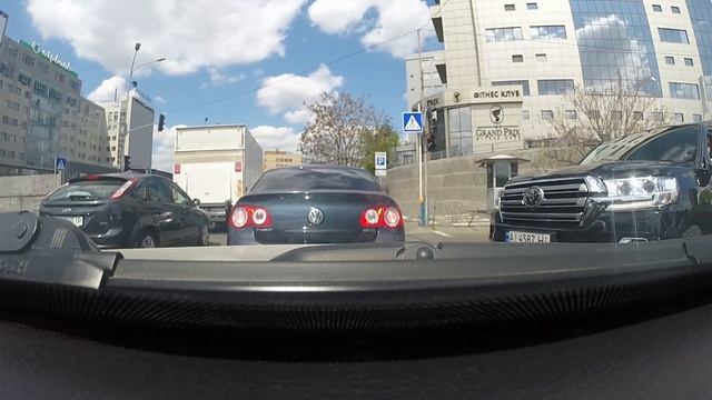 Кто прав, кто виноват? Интересная ситуация на перекрес