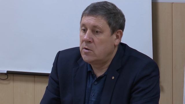 Остановки общественного транспорта вновь в поле вним?