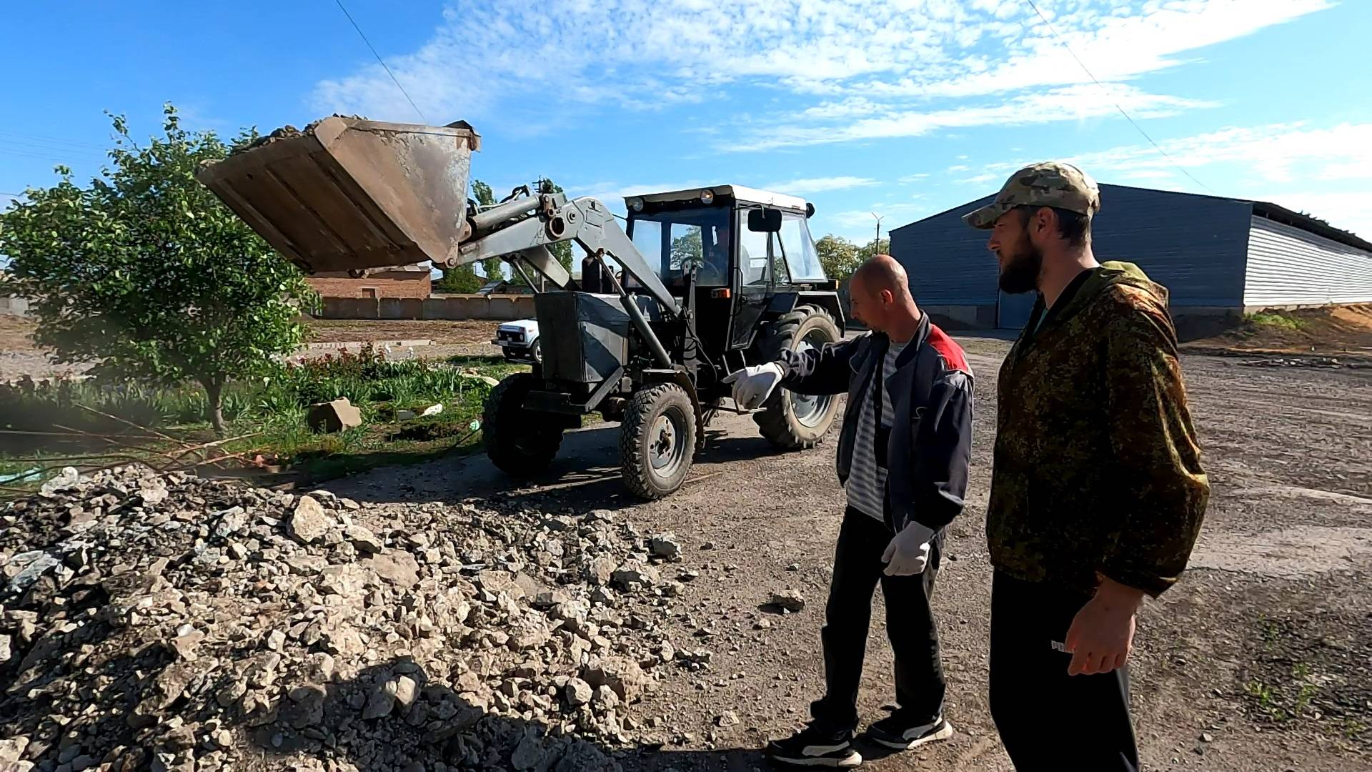 Сегодня с утра на помощь к стройчасти!