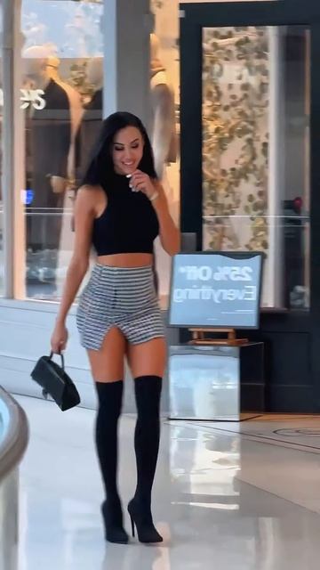 9kSwocLw6FI - Beautiful Street Fashion Outfits Style #shorts