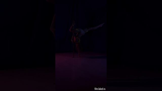 Pole Sport. Занимается в Blace 3 месяца. Марина.