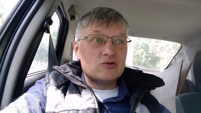 У председателя нет такого, что не сезон и отсутствие работы!