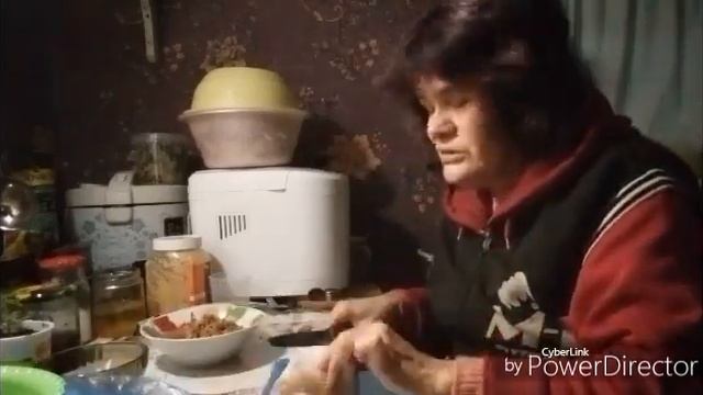 Покрасилась / Щи в казане / Жизнь в селе.