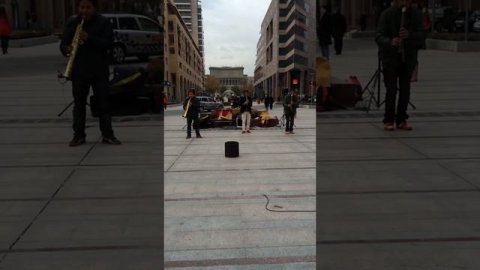 индейцы в Ереване-2014