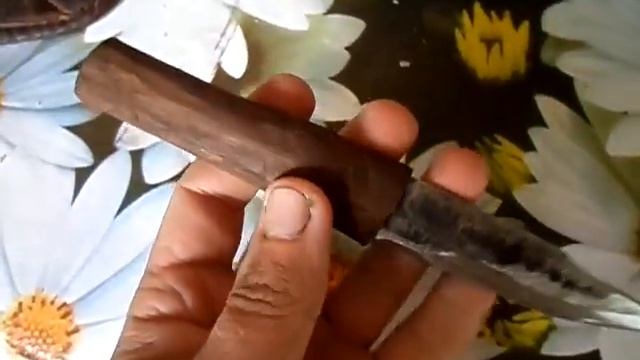 Простой нож своими руками.