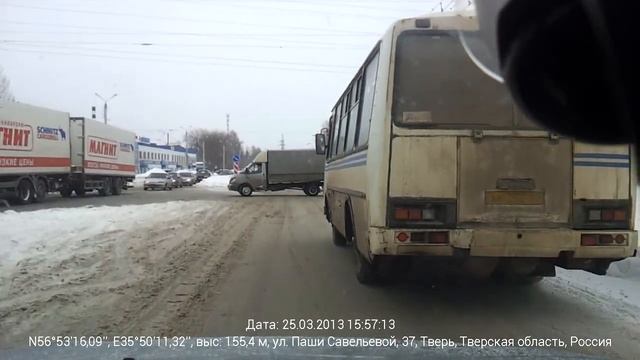 25.03.2013. Тверь. Нарушение правил остановки