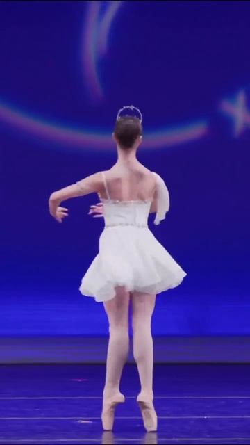 Клип @dancee_biz