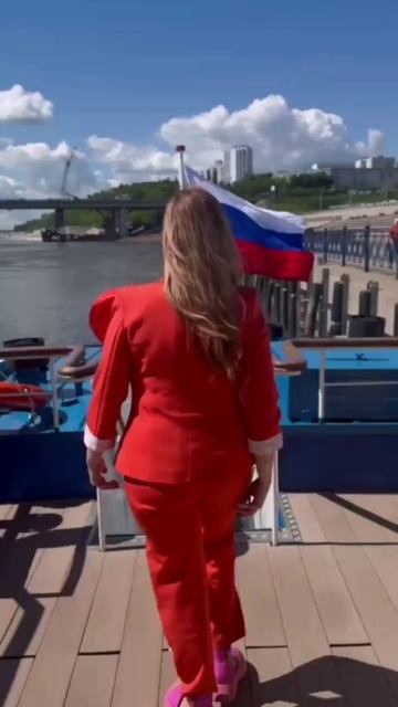 Теплоход Арслан Мубаряков