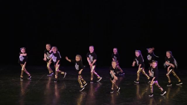 Школа танцев для детей Dance Hall Studio в г. Видное