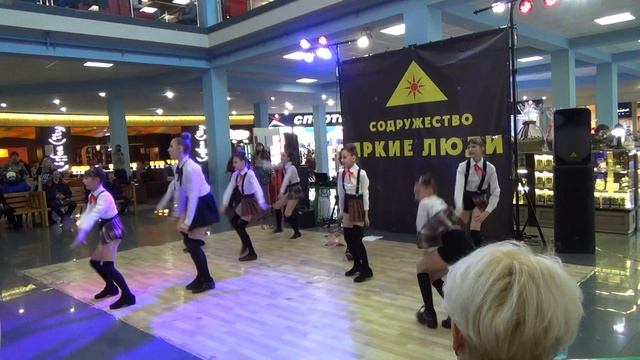 Студия эстрадного танца «Виктория» (старший состав) - ?