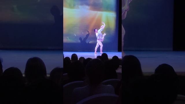 Фрагмент спектакля "Материнское поле", в исполнении ар