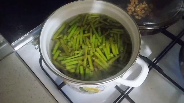 21.05.2025 г. купила свежий папоротник, буду готовить 🪴🥘🥗