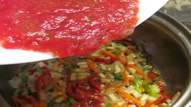 Суп с фасолью и щавелем