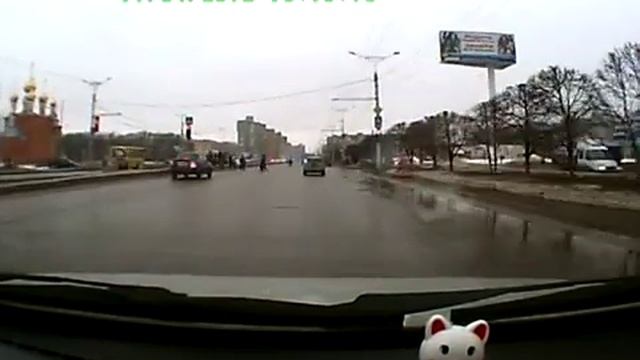 Знак «стоп   линии»  для водителей не помеха