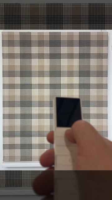Римская штора Tartan colorцs 2 с электроприводом
