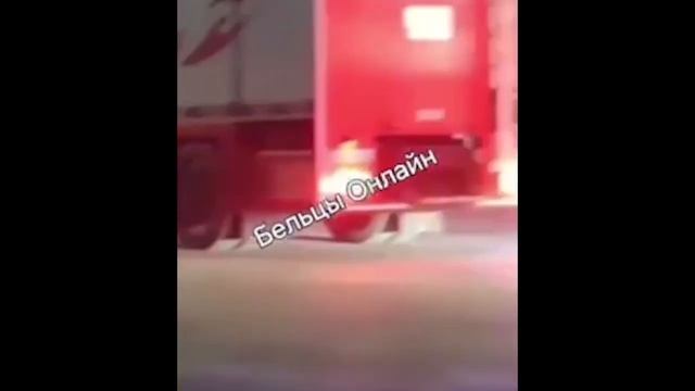 На АЗС в Бельцах загорелся автомобиль Mercedes 11 04 25