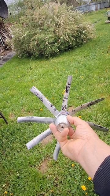 Самоделка приспособление ветряк своими руками #diy #полезныесоветы #хитрости