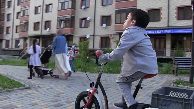 Дипломный видеопроект ученика ШКИ Мухаммеда Евлоева - «Моя семья"