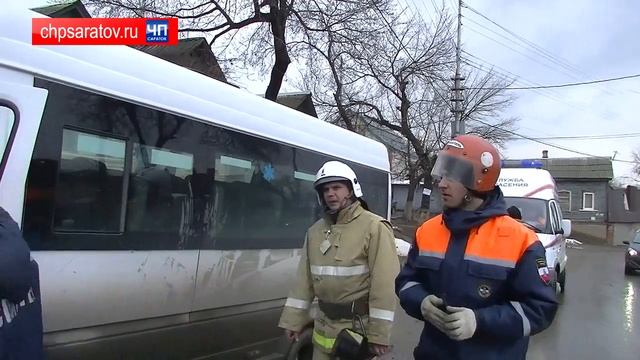 ЧП-САРАТОВ. На улице Соколовая маршрутное такси вылет?