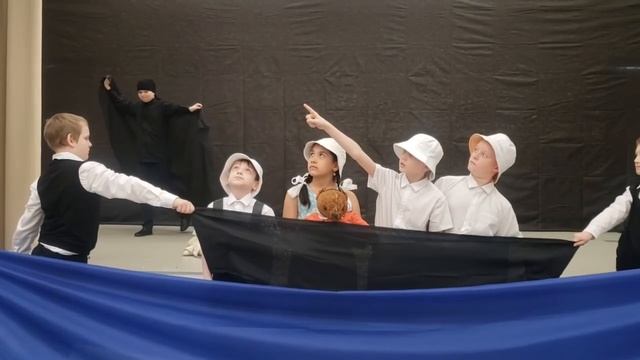 "Белые панамки", Исполняют: Обучающиеся 2-б и 1-д классов ГОБОУ ЦППРК