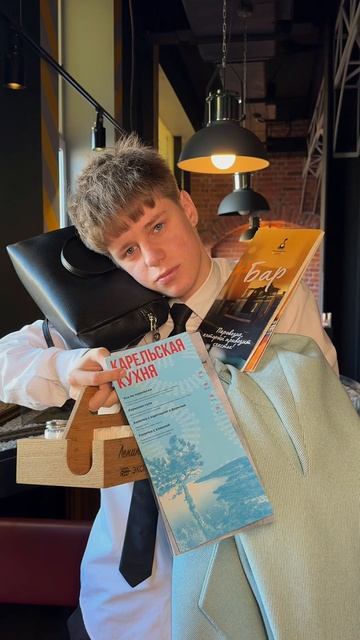 Эстетика на каждом шагу в кафе «Ленинградский экспресс»🤌🏼
