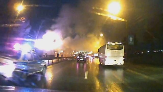 Горящая фура на Выборгском шоссе СПб 15.11.2012