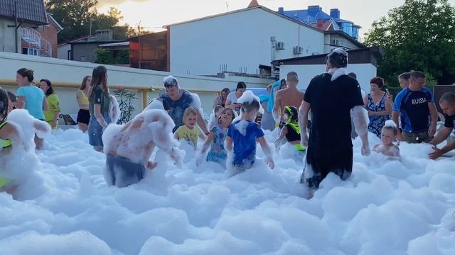 Пенная дискотека. Гостевой дом Бригантина