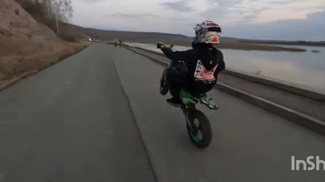 1000014176.mp4
