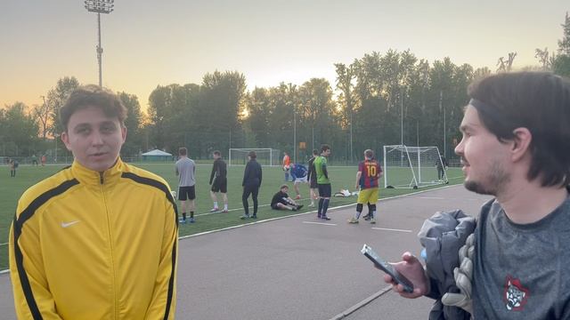 Китайские студенты играют в футбол в Казани “vlog”
