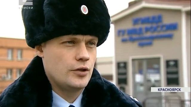 В Красноярске фура врезалась в жилой дом (Новости 14.03.16