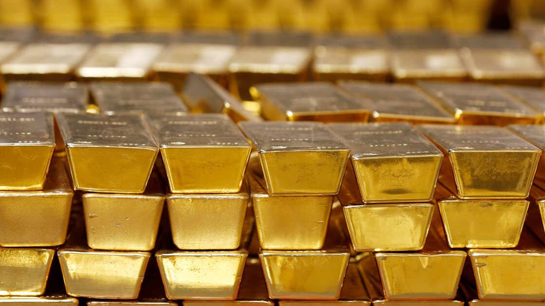 Цены на золото резко выросли из-за действий Трампа