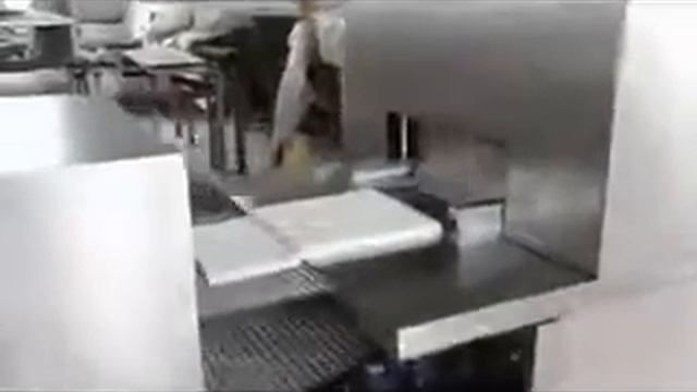 Машина для изготовления рафинированного сахара кубик