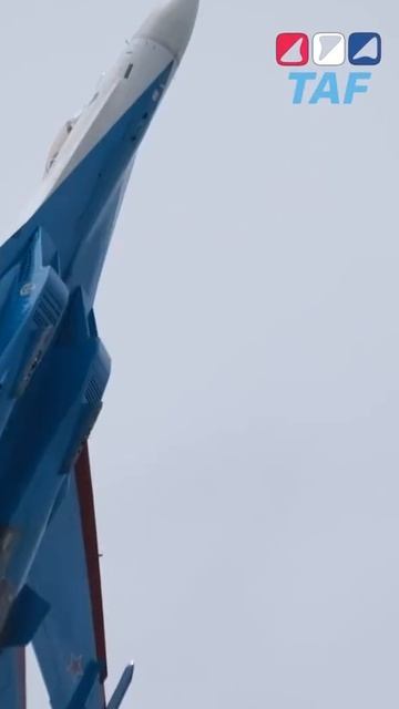 Пилотажная группа «Русские витязи» на выставке вооружений LIMA-2025
