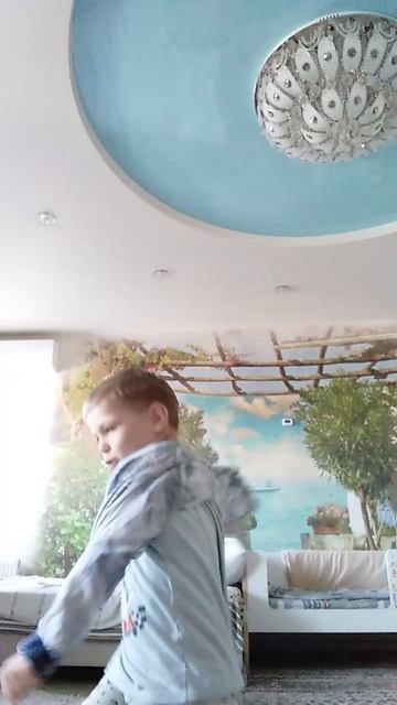 VID_20250524_130041.mp4