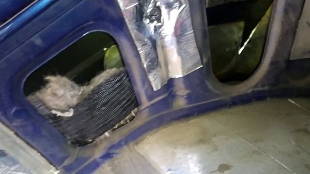 Запах паров бензина в салоне автомобиля. Замена сепаратора паров бензина Нива 21213. Замена шлангов