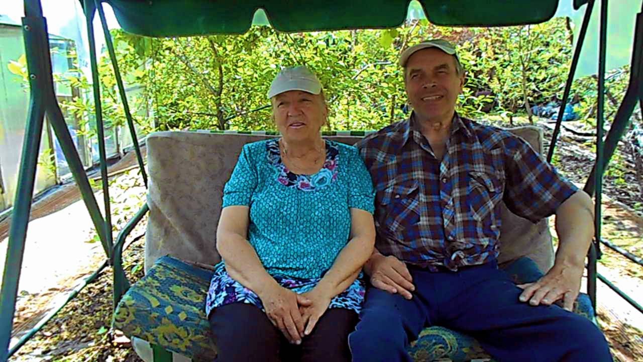МЫ НА ДАЧЕ (1 часть)