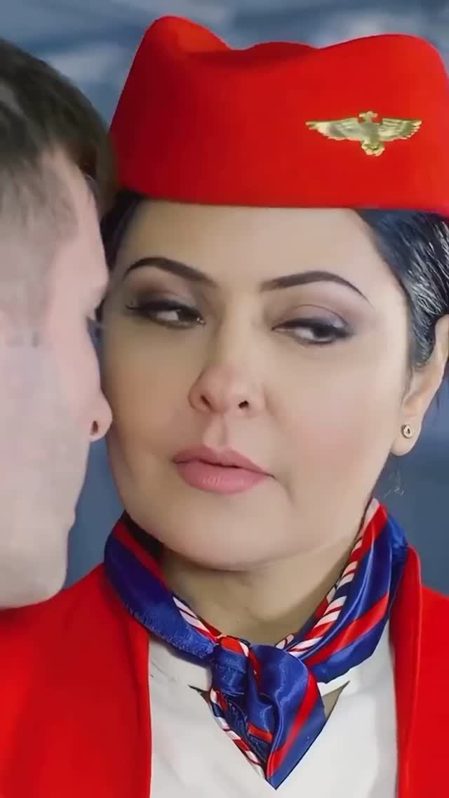 В самолете!