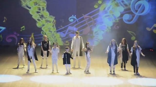Снігова королева 2017