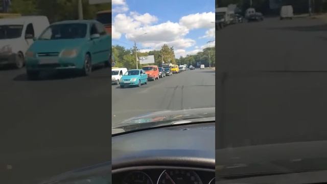 В Николаеве возникли пробки из-за ремонта на Варваров?