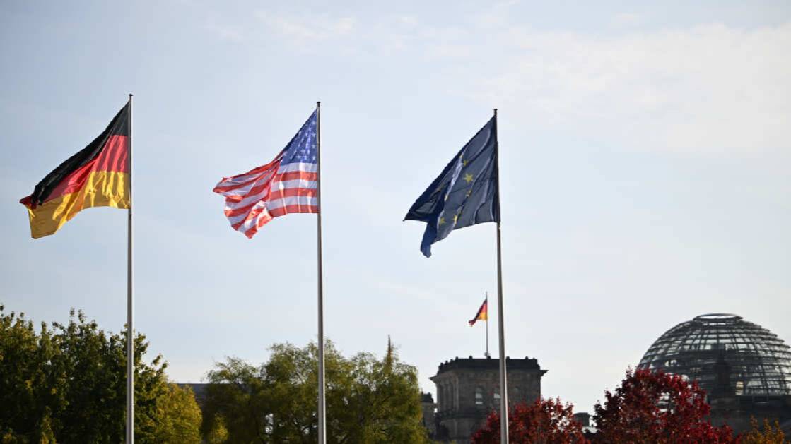 Политолог из США обвинил Вашингтон и Евросоюз в начале украинского конфликта