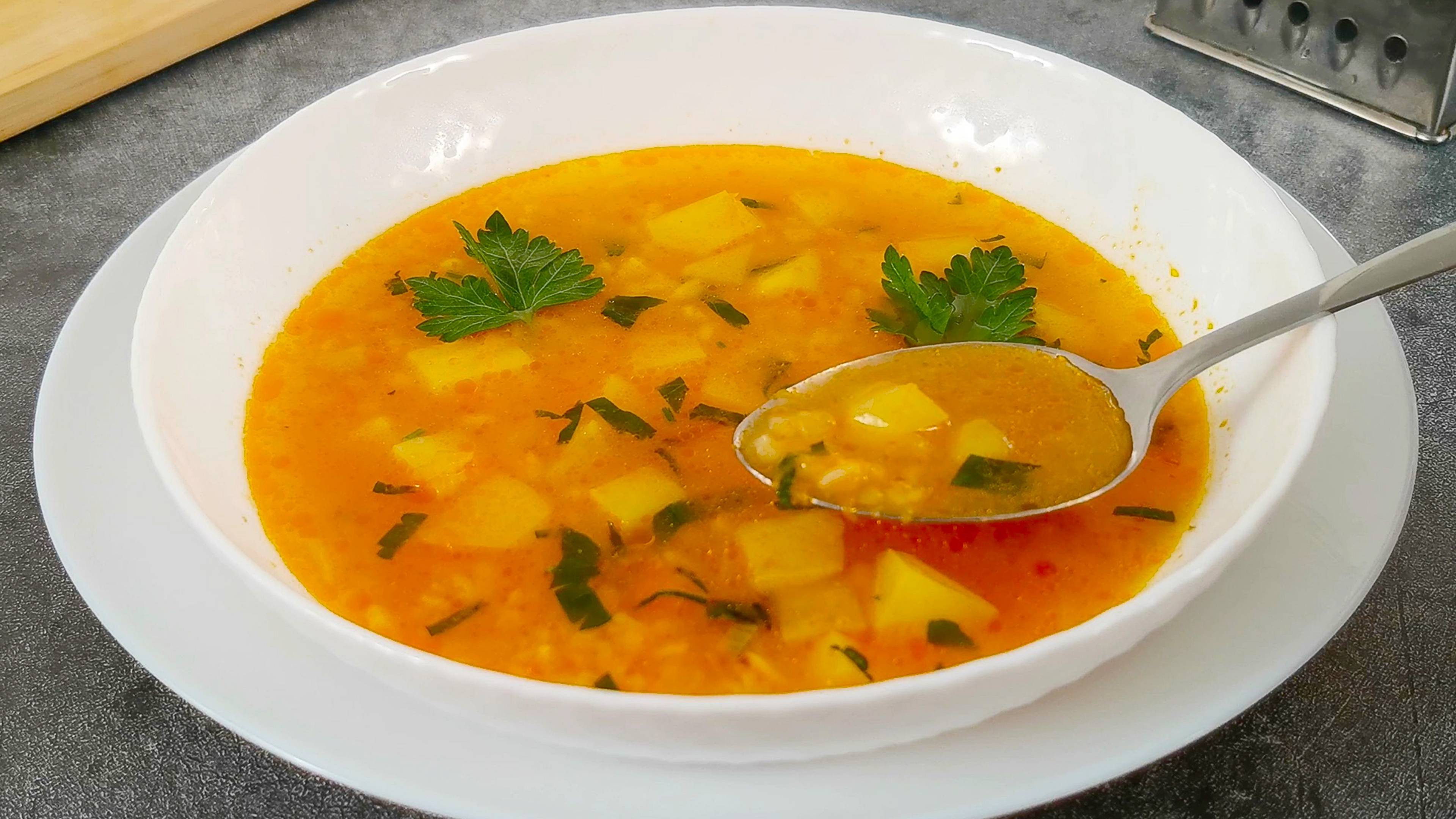 Турецкий суп с булгуром. Очень вкусный и яркий