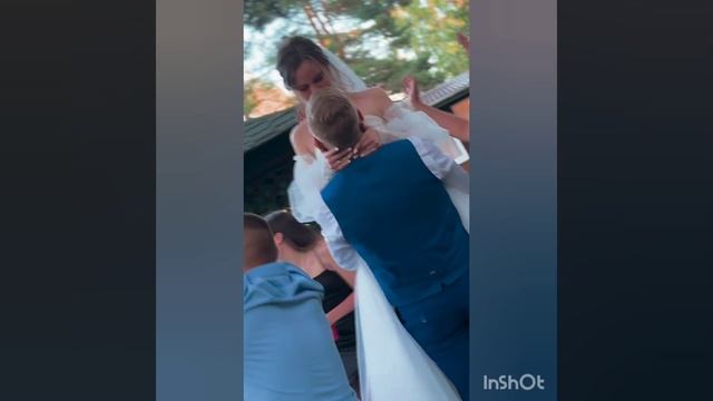 Свадьба показала истинное наше откружение