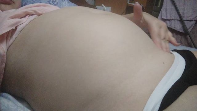 животик до сих пор на дутый😋 намазала кремом ещë немножко под 🩲