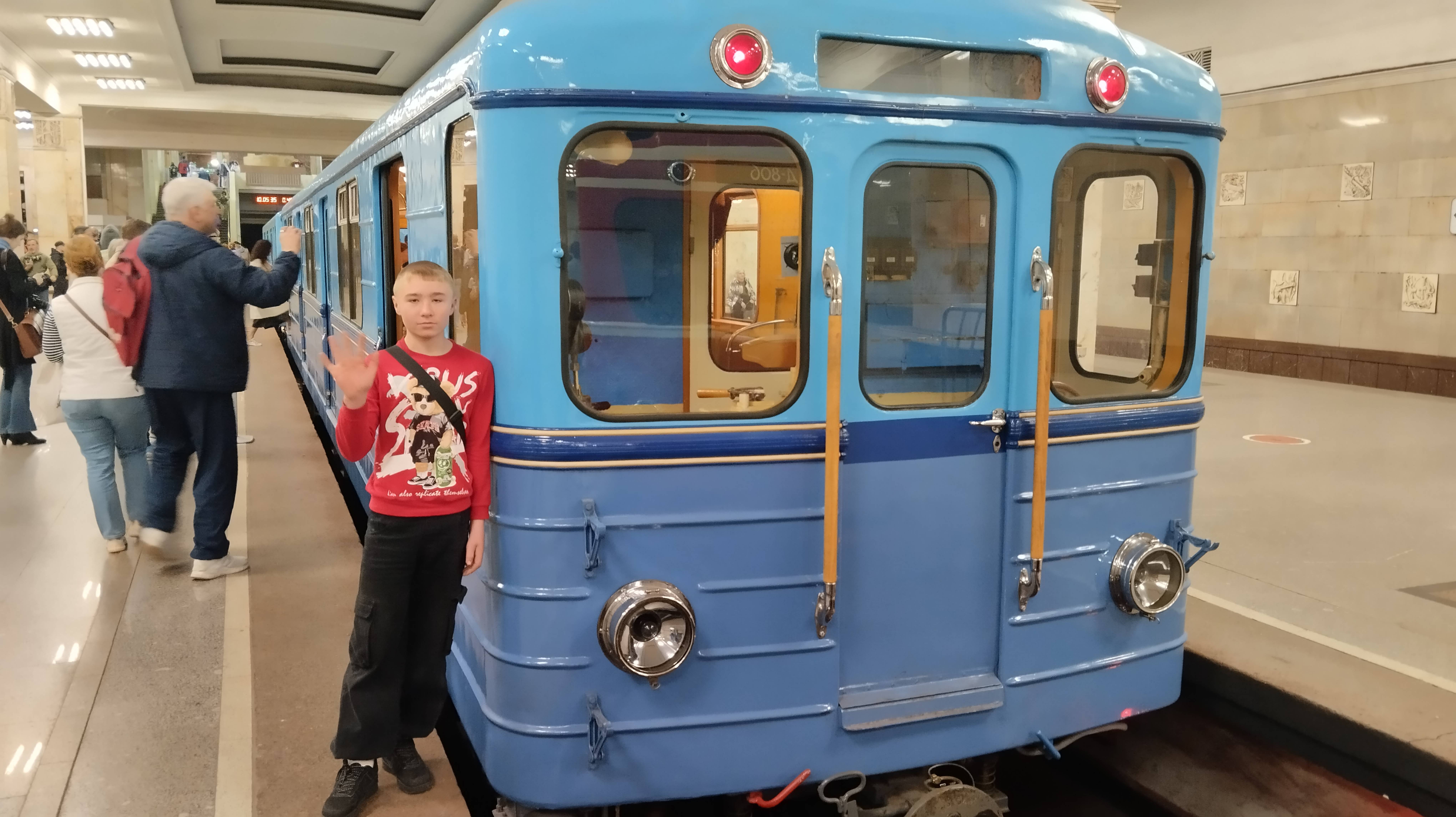 Ретро вагон метро Е