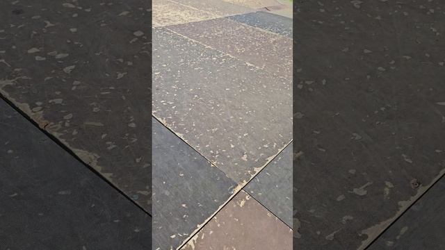 В Молодечно дети просят сделать ремонт площадки #моло?