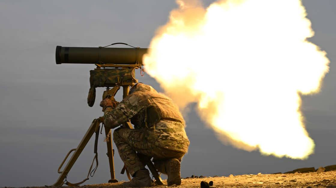 Расчет ПТРК "Корнет" разгромил опорник украинских боевиков