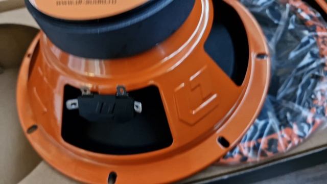 Динамики DL Audio Barracuda 200.mp4