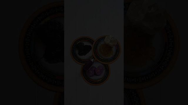 Клиентка попросила подобрать для браслета камни, свойства которых помогут настраиваться на позитив