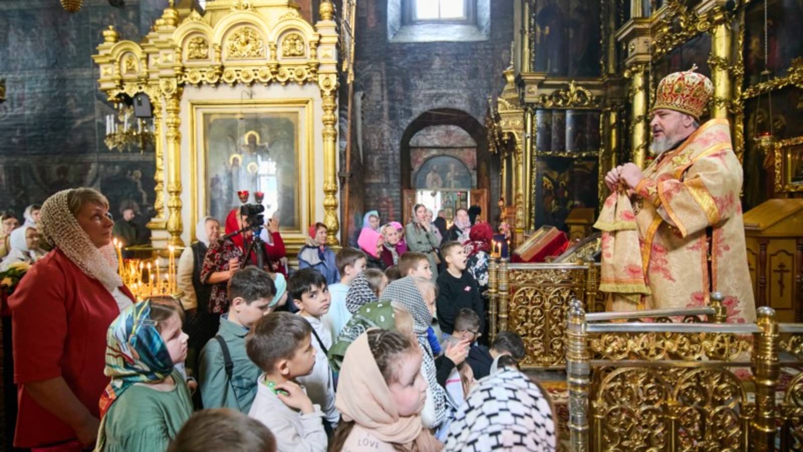 Слово митрополита Савватия в день  памяти перенесения мощей свт.Николая из Мир Ликийских в Бар