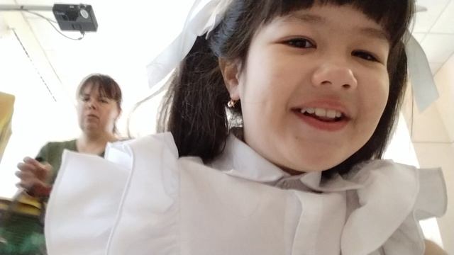 (я) я кричу ура каникулы